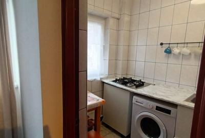 Garsoniera la inchiriere Dristor , 7 minute pana la metrou - 8