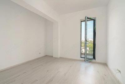 Apartament cu 3 camere decomandat în Titan - 16