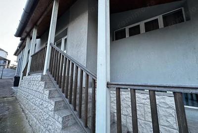 Casă cu 2 camere cu Teren 750 Mp în Central - 9