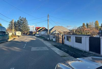 De Vanzare , TEREN in suprafata de 1900 mp , cu CASA BATRANEASCA - 2
