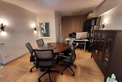 Apartament cu 3 camere semidecomandat, mobilat în Calea Călărașilor - 13