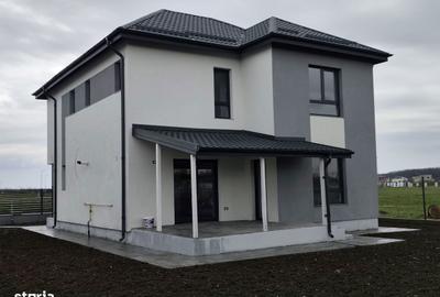 Casă cu 4 camere cu Teren 503 Mp în Tărtășești - 14