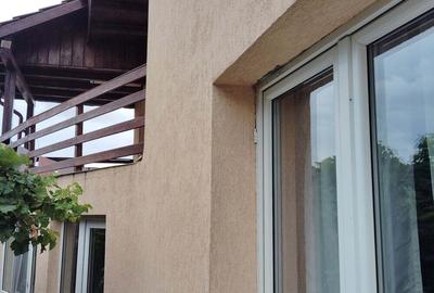 Casă cu 7 camere cu Teren 700 Mp în Central - 4