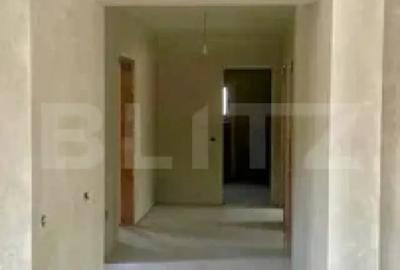 Casă cu 3 camere cu Teren 1354 Mp în Central - 3