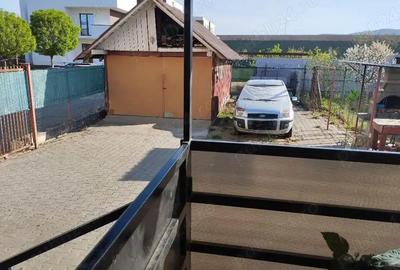 Casa singur in curte cartier Lazaret - 8