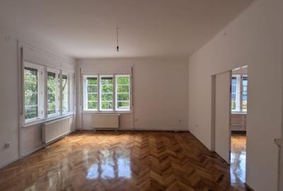 Birou, de 144 mp, în Ultracentral - 10