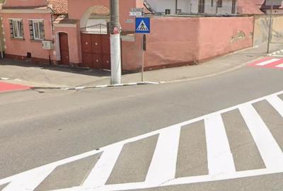 Casă cu 2 camere cu Teren 174 Mp în Central - 2