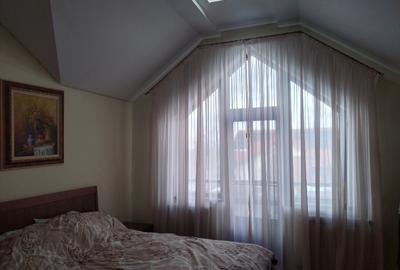 Casă individuală cu 5 camere cu Teren 10000 Mp în Bucium - 10