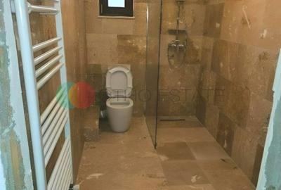 Casă cu 3 camere cu Canalizare în Central - 7