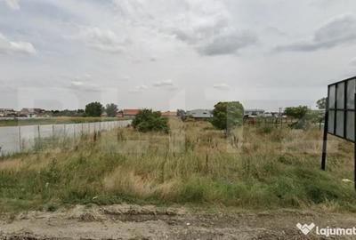Teren de 3772 mp, în Central