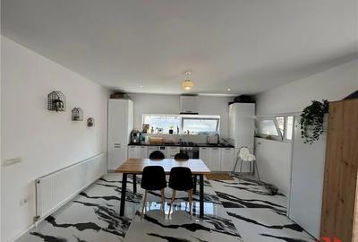 Casă cu 3 camere în Central - 5