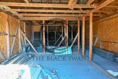 Casă individuală cu 6 camere cu Canalizare în Bucov - 8