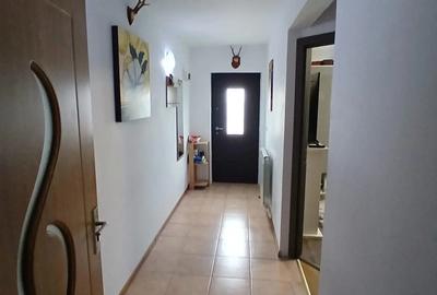 De vanzare casa in Roman, P+M, suprafata Teren 2000 mp, 115.000 Euro - 9