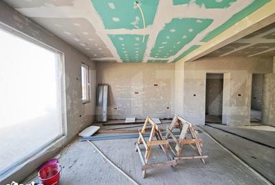 Casă cu 4 camere cu Teren 553 Mp în Oșorhei - 1