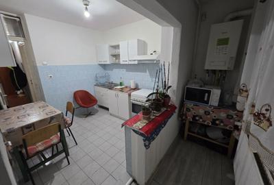 Garsonieră decomandată în Central