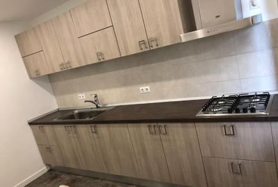 Herastrau Nordului. Zona verde- 3 camere 2 bai loc de parcare si boxa mare - 6