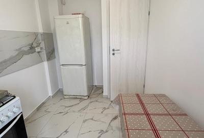 Garsonieră decomandată, mobilată în Sud - 5