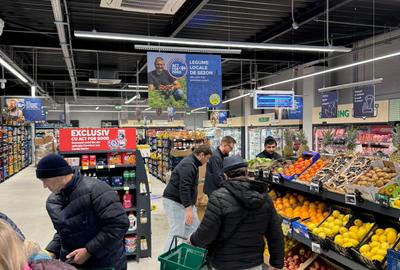 Spațiu comercial, de 326 mp, în Pieții - 10