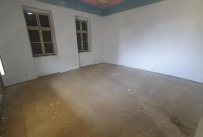 Casă cu 5 camere cu Teren 2259 Mp în Zădăreni - 7