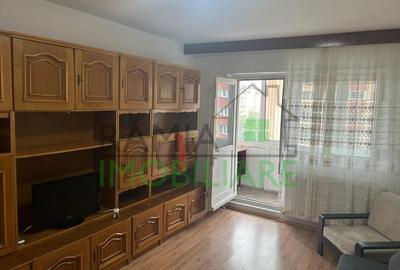 Apartament cu 2 camere decomandat, mobilat în Răcădău