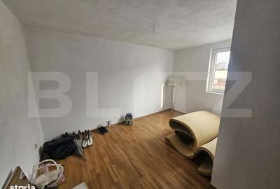 Casă cu 4 camere în Șimnicu de Jos - 4