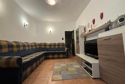 Apartament cu 3 camere decomandat, mobilat în Centrul Istoric