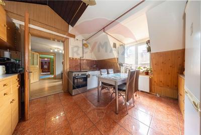 Apartament cu 3 camere decomandat, mobilat în Centrul Istoric - 4