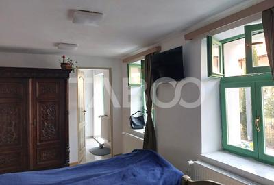 Casa de vanzare care poate fi caminul tau dar si afacerea ta Cisnadie - 25