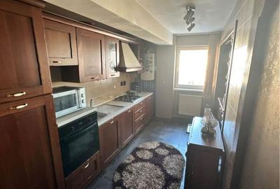 Apartament cu 3 camere în Mihoveni - 3