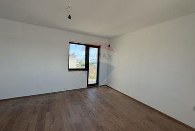 Casă / Vilă cu 4 camere de vânzare vedere lac  Ovidiu Constanta - 13