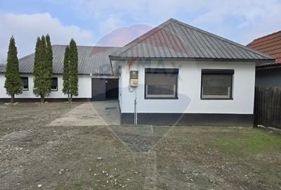 Spatiu comercial/ Casa zona Bariera Valcii - 1