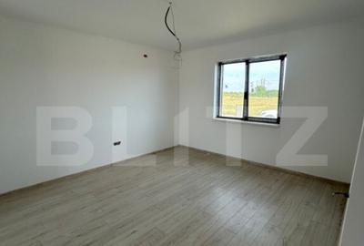 Casă cu 4 camere cu Teren 532 Mp în Remetea Mare - 2