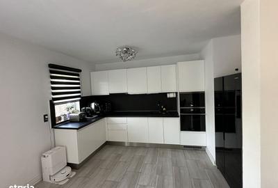 Casă cu 4 camere în Haieu - 12