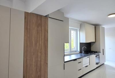 Banul Udrea, la cateva minute de Mihai Bravu, Studio dublu 500 EUR - 7