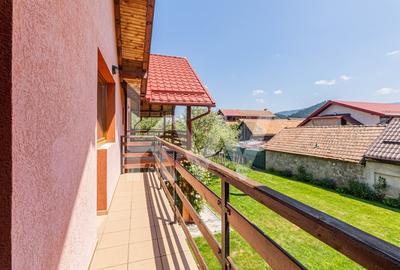 Vila spatioasa de vanzare Rasnov, turism / resedinta, teren 786 mp | Comision 0% - 5