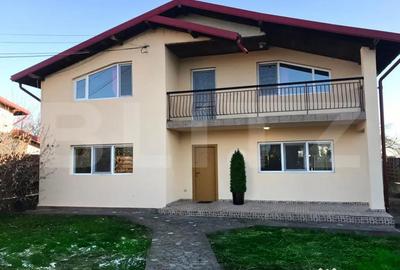 Casă cu 7 camere cu Teren 445 Mp în Central - 18