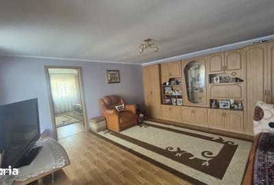 Casă cu 5 camere cu Teren 662 Mp în 1 Mai - 7