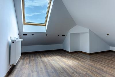 Apartament cu 7 camere decomandat în Florești - 17