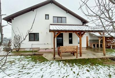 Casă cu 5 camere cu Teren 504 Mp în Târgșoru Vechi - 3