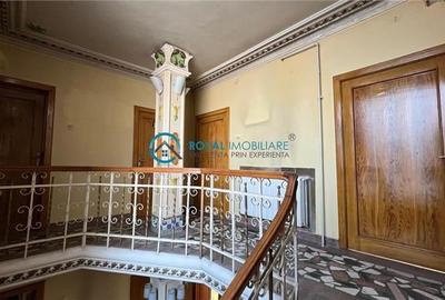 Royal Imobiliare - Vanzare Casa in zona Centrala - 9
