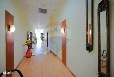 Spațiu comercial, de 1,230 mp, în Vest - 14