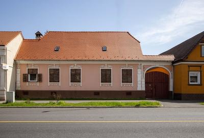 Casă Săsească Autentică cu Șură Impresionantă în Cristian – Teren 2729mp - 4