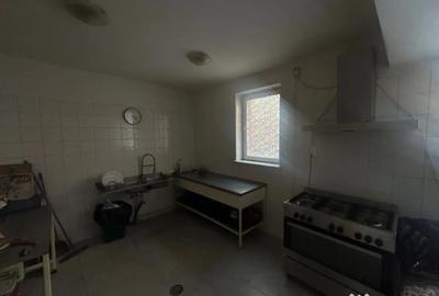 Spațiu comercial, de 45 mp, în Central - 2