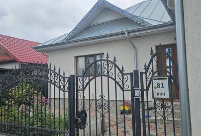 Casă cu Teren 300 Mp în Central - 4