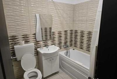 Apartament cu 3 camere decomandat în Apărătorii Patriei - 2