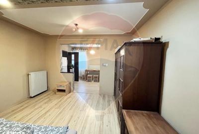 Apartament cu 2 camere decomandat în Calea Dumbrăvii - 6