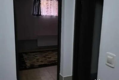 Garsonieră decomandată în Tractorul - 2