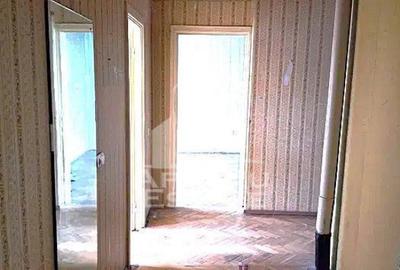 Apartament cu 3 camere decomandat în Spitalul Județean - 7