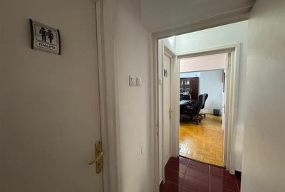 Apartament cu 4 camere semidecomandat, mobilat în Unirii - 9