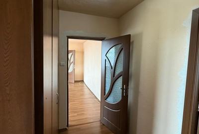 Apartament cu 3 camere semidecomandat în Alexandru Obregia - 9
